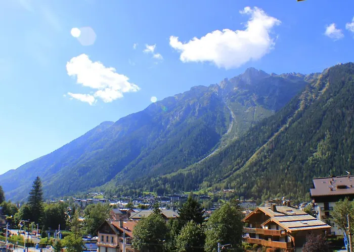 Planards Centre Foot Of The Planards Slopes Apartamento *