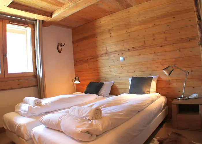 Planards Centre Foot Of The Planards Slopes Apartamento