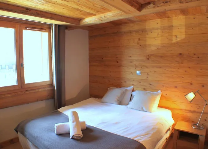 Planards Centre Foot Of The Planards Slopes Chamonix Mont Blanc