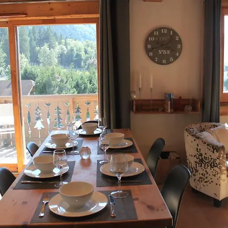 Planards Centre Foot Of The Planards Slopes