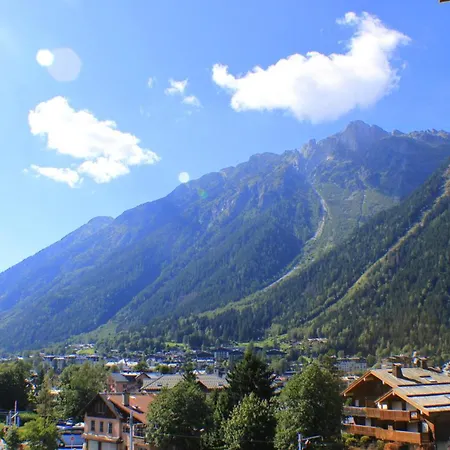 Planards Centre Foot Of The Planards Slopes Διαμέρισμα *