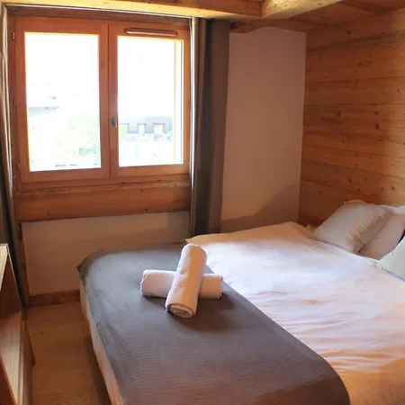 Planards Centre Foot Of The Planards Slopes *