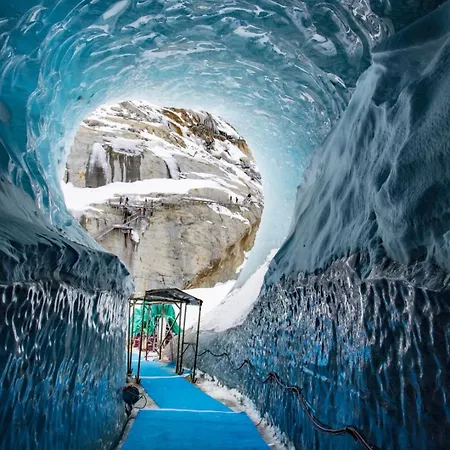 Planards Centre Foot Of The Planards Slopes Διαμέρισμα *