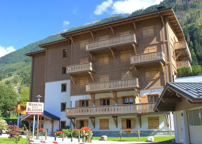 Planards Centre Foot Of The Planards Slopes