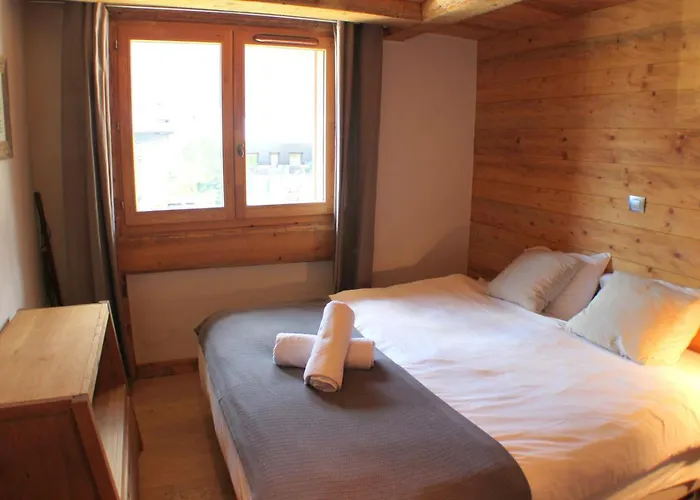 Planards Centre Foot Of The Planards Slopes *